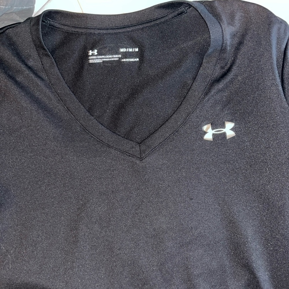 Under Armour dry fit